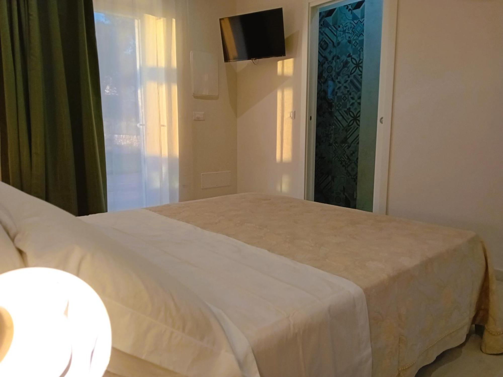 Pietra Di Puglia Hotel Monopoli Exterior foto